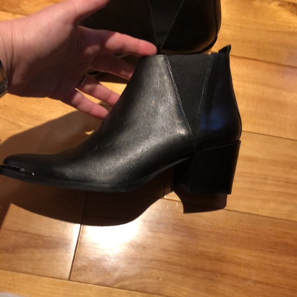 Leather Chelsea boots (made in Italy) - Picture 2 of 5